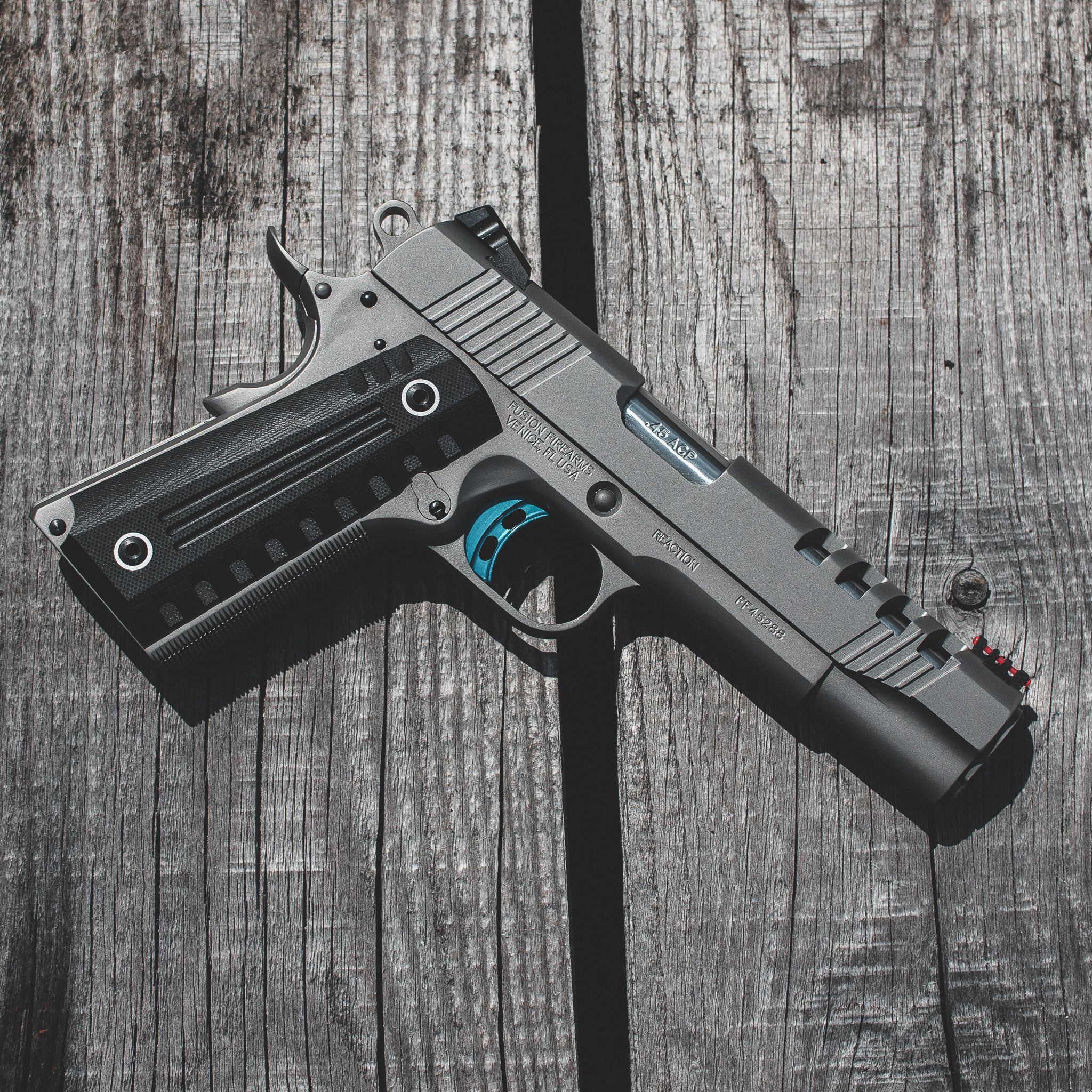 1911 Pistol - 45 ACP Silver Skyfall Reaction — image 3