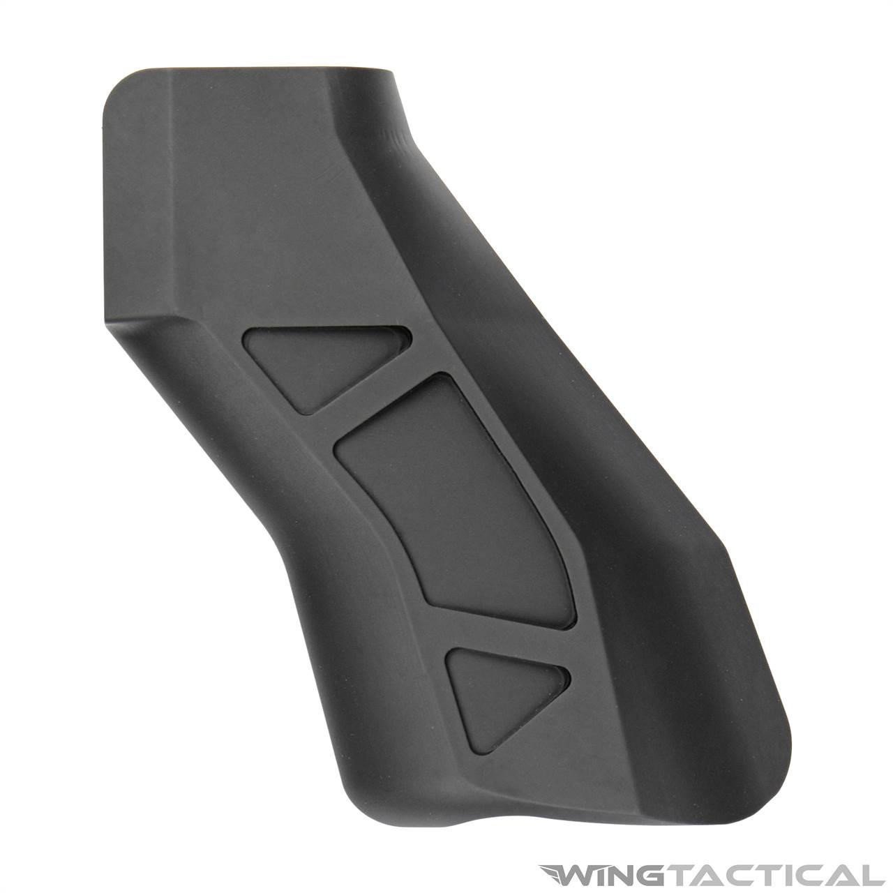 CMMG ZEROED AR-15 Pistol Grip for Enhanced Control and Comfort