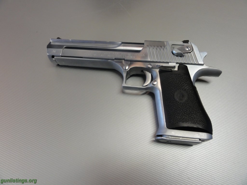 Desert Eagle .44 Mag Apocalyptic Mark XIX