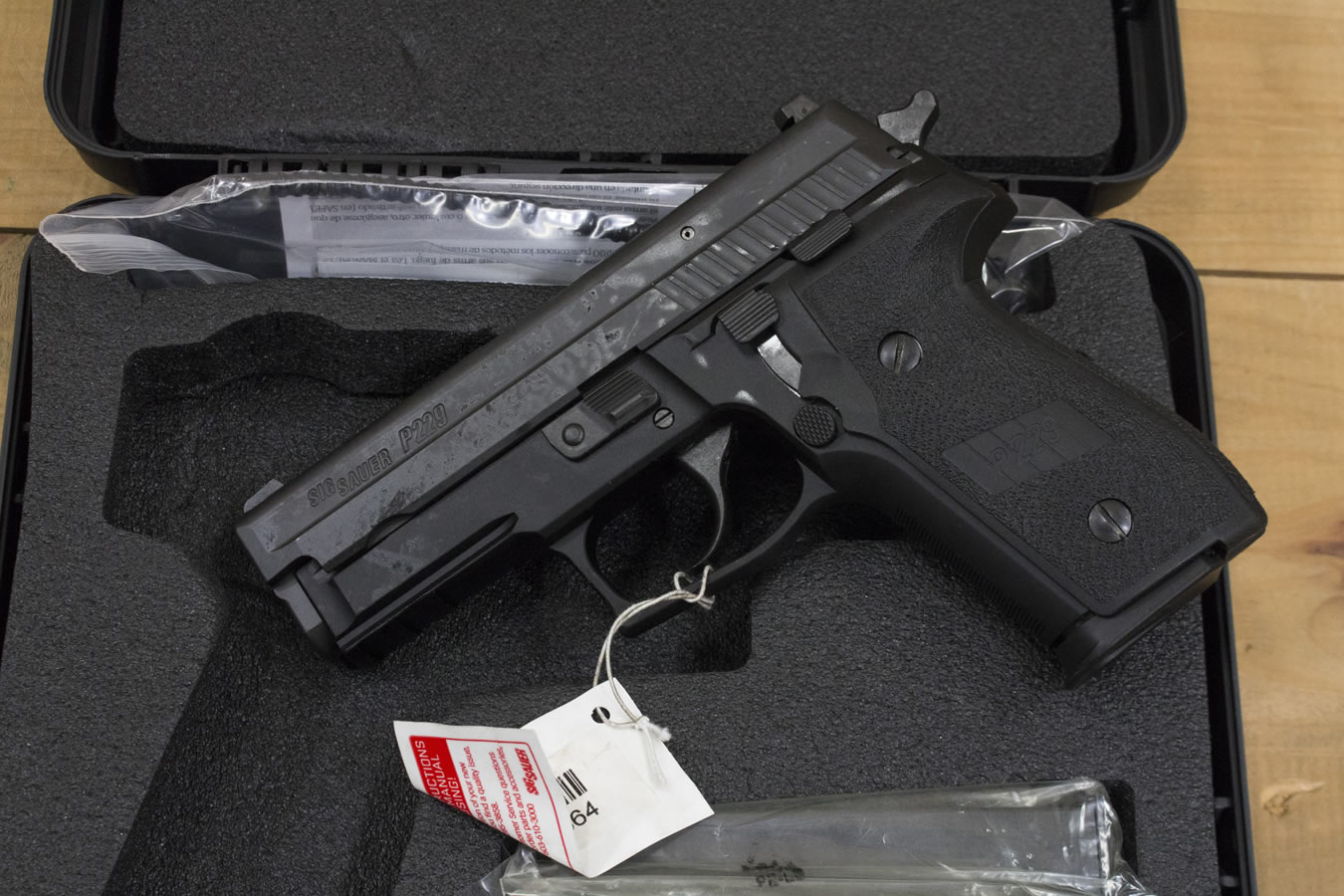 P229R 40 S&W Police Trades (New in Box) with 3 Mags and Night Sights