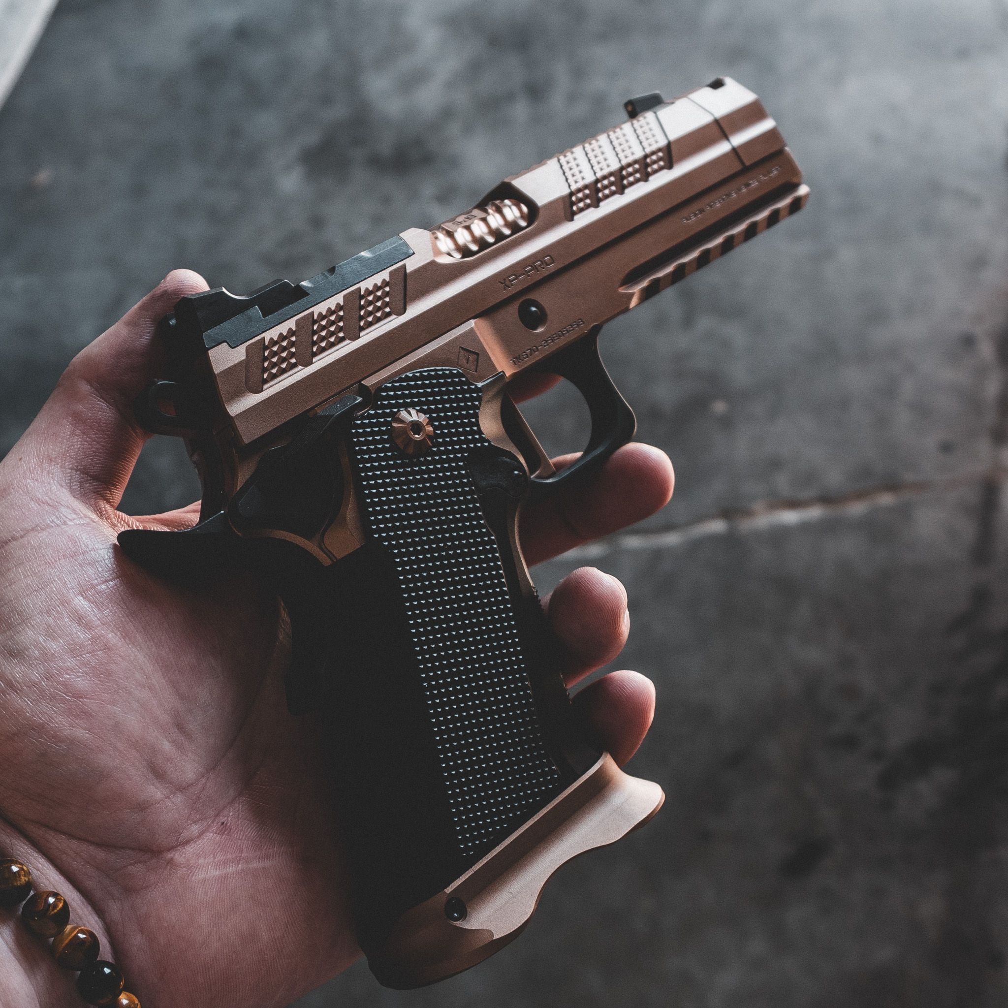 XP COMP - 9MM - BRONZE - Ambi Thumbrest (Custom Shop Edition)