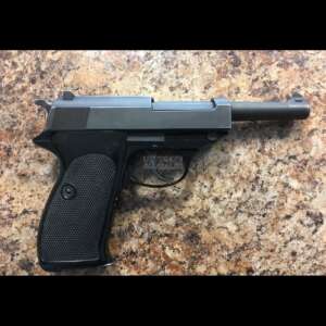 Walther P38 9MM Pistol w/holster