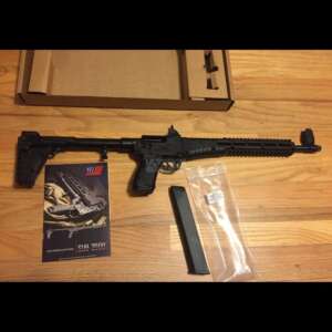 Kel-Tec Sub 2000 9mm Gen 2 uses Glock 17 magazines Sub 2000