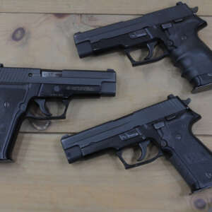 P226 40 S&W DA/SA Police Trade-ins (Good Condition)