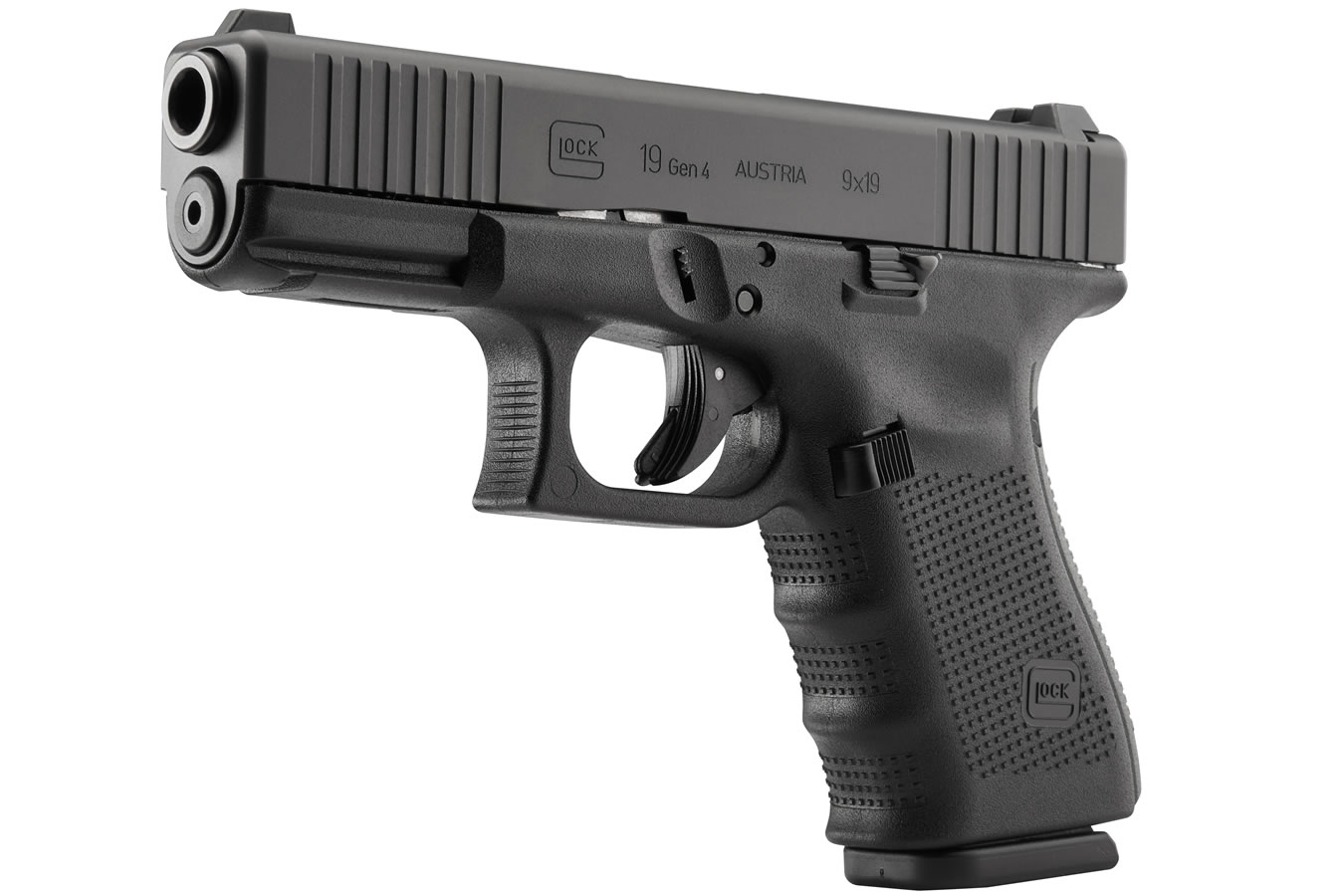 19 Gen4 9mm 15-Round Pistol with Front Serrations