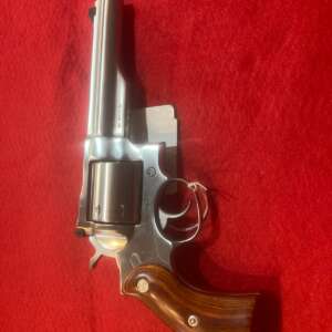 RUGER REDHAWK STAINLESS Handguns Revolver